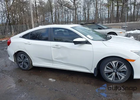 2018 Honda Civic Ex-T z USA, uszkodzony, nr VIN JHMFC1F30JX017378